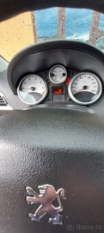 Peugeot 207 1.4i 54kW 5dveri KLIMA - 9