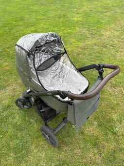 Kočárek dvojkombinace značky Roan Coss + Cybex Aton 5 - 9