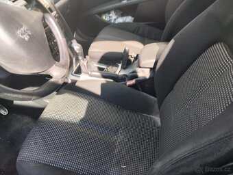 PEUGEOT 407 - 9