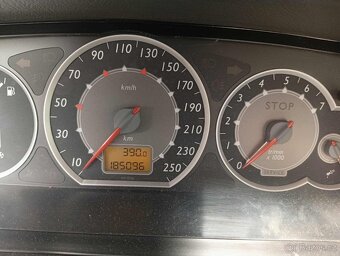 Citroen C5 2.0i 16V + LPG - 9