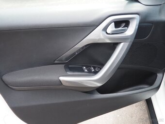 2019 Peugeot 2008 1.2 PureTech, Digi klima - 9