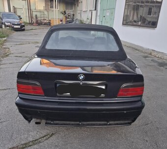 Bmw e36 325iA cabrio - 9