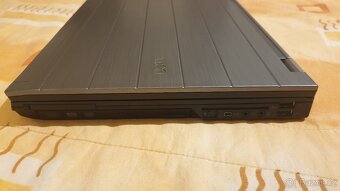 15" notebook Dell Precision M4500 Intel i7-Q720  8GB 240GB - 9