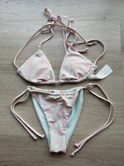 MIX DÁMSKÉHO ( DÍVČÍHO) OBLEČENÍ - 9