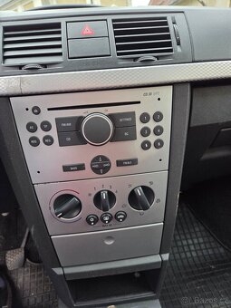 Opel Meriva - 9