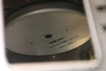 MUZEUM PC - Staré PC - 486DX4 Plus - 9