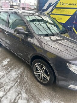 Škoda Superb - 9