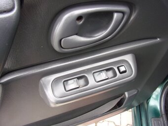 PRODÁM Suzuki Jimny 1.3i KLIMA 4x4 - 9