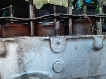 Motor škoda Felicia ,Octavia , Spartak - 9