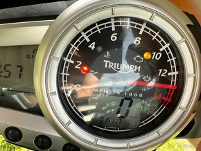 Triumph Street Triple 675 - 9