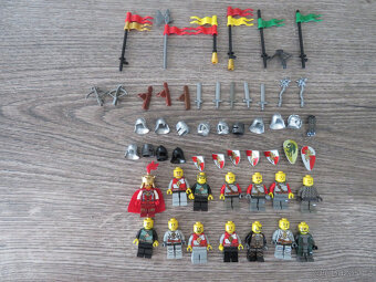 LEGO Castle mix - hrad 7946 + spousta extras, viz popis - 9