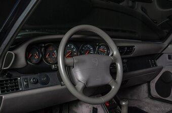 Porsche 993 Carrera 4 Coupé, 1995 – legenda na čtyřech kolec - 9