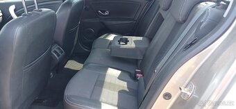 Renault Fluence 1.6I 81 kW klimatizace - 9