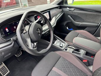 Škoda Octavia 4 RS, 2.0 TSI, 1.majitel ČR - 9