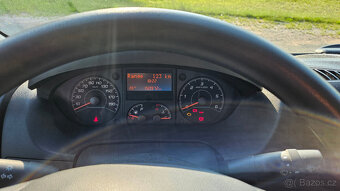 Prodám Citroen Jumper 2.2HDi, model 2021 - 9