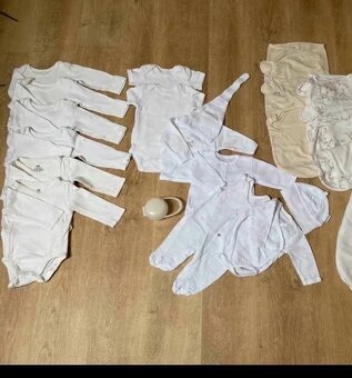 Výbavička pro miminko-fusaky,deky,hracky,oblečky - 9