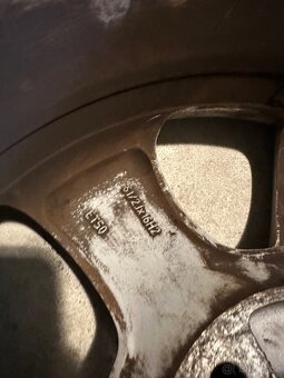 Hliníková kola s pneu - 9