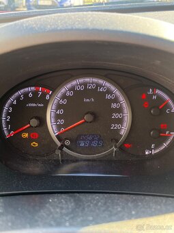 Mazda 5 2.0 r.v. 2009 - 9