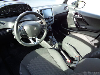 PEUGEOT 208 1.2i KOUPENO ČR,1.MAJITEL,NEHAVAROVÁNO - 9