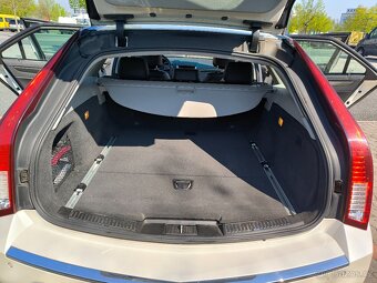 Cadillac CTS - 9