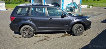Subaru Forester 2.0i AWD, po generálce motoru, + zimní kola - 9