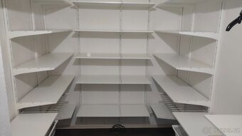 3+1, 79m2, 2.p v HK: šatna, lodžie, sklep, výtah: Pražské P. - 9