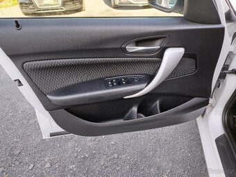 BMW Řada 1, 2.0 116D. r. v. 3/2013, naj. 201.130km. - 9