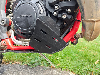 Beta Xtrainer 300 2T 2019 - 9