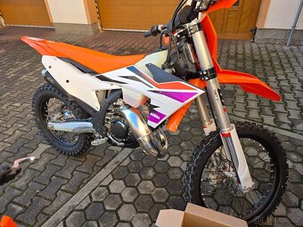 Ktm 125 xc TBI , r.2024 , jen 18mth - 9