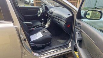 Toyota Avensis 2.2 D-CAT 130kw profi chip 165kw, r.v. 2008 - 9