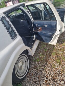 Lincoln town car excalibr - 9