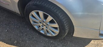 VW passat combi 2.0TDI 103kw rok-2005 - 9