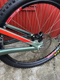 Sjezdové kolo Scott Gambler 710 2019 - 9