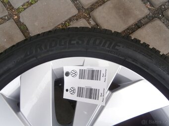ALU KOLA 5 X 112 VW ORIGINÁL GOLF 8 205 50 17 nové - 9