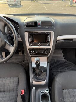 Škoda Octavia II Combi 2.0 TDI 103 kW – Facelift - 9