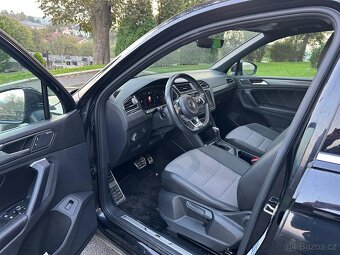 VW Tiguan R-Line DSG VIRTUAL + DVD - FULL VÝBAVA - 9