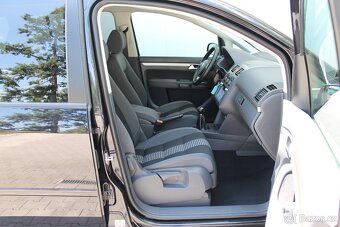 VW Touran 1.9TDI 77kW UNITED+151.000KM+PR.SERVIS+2. SADA KOL - 9