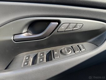 HYUNDAI I30N PERFORMANCE - 9