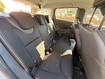 Renault Clio iv Grandtour 1.5 dci - 9