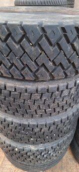 Pneu 265/70/17.5 M+S  Michelin . Z Manu - 9