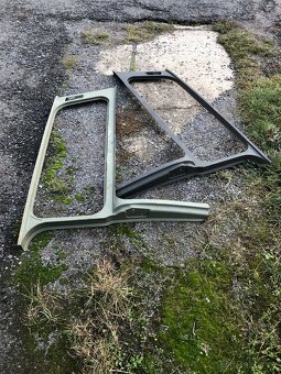 Trabant 601 kombi plechařina - 9