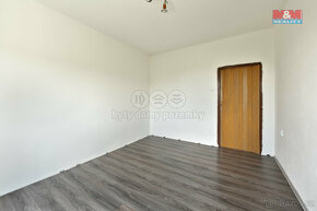Prodej bytu 2+1, 50 m², Chuderov - 9