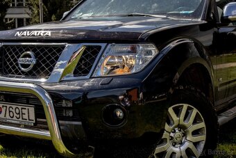 Nissan Navara DoubleCab 3.0 V6 dCi Platinum A/T Long - 9