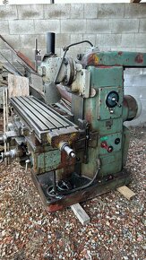 Univerzální konzolová frézka TOS - 9