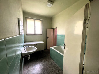 Rodinná vila se zahradou a garáží v Klatovech, Kr. Haranta - 9