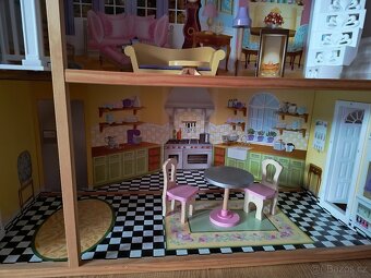 domeček pro penenky (Barbie) KidKraft 118x33x81 - 9