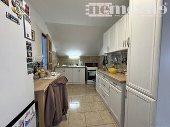 Exkluzivně nabízíme na prodej vícegenerační dům, 320 m2 - Do - 9