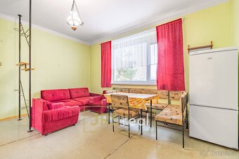 Prodej rodinného domu, 170 m2 - Týnec, ev.č. 120085JS - 9