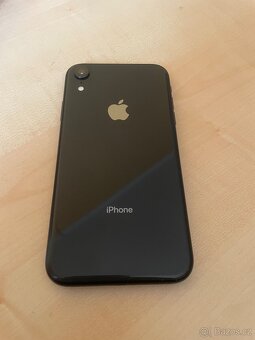 Iphone Xr - 9