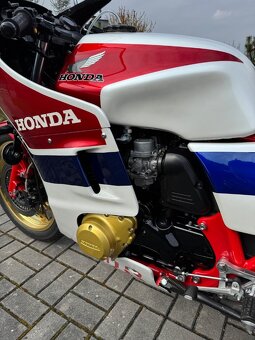 Honda CB 1100 R - 9